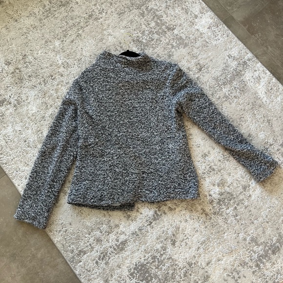 Women’s Hem and Thread Sweater Jacket L - Picture 2 of 3